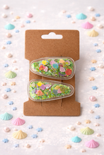 Load image into Gallery viewer, Star Filled Hair Clips