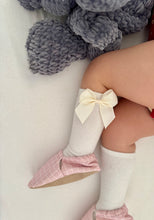 Load image into Gallery viewer, Classic Bow Knee-High Socks