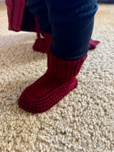 Load image into Gallery viewer, Knitted Booties