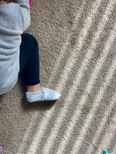 Load image into Gallery viewer, White Floral - Organic Cotton Baby Shoes