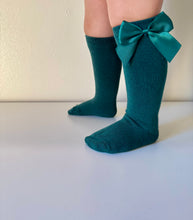Load image into Gallery viewer, Classic Bow Knee-High Socks
