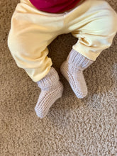 Load image into Gallery viewer, Knitted Booties
