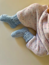 Load image into Gallery viewer, Knitted Booties
