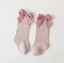 Load image into Gallery viewer, Classic Bow Knee-High Socks
